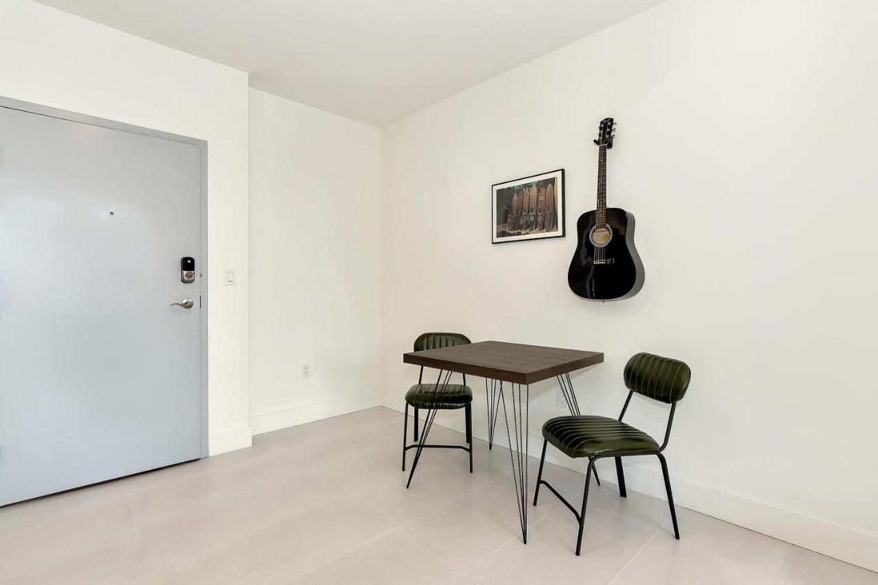 Roami At Grove 27 Apartment Miami Exterior foto