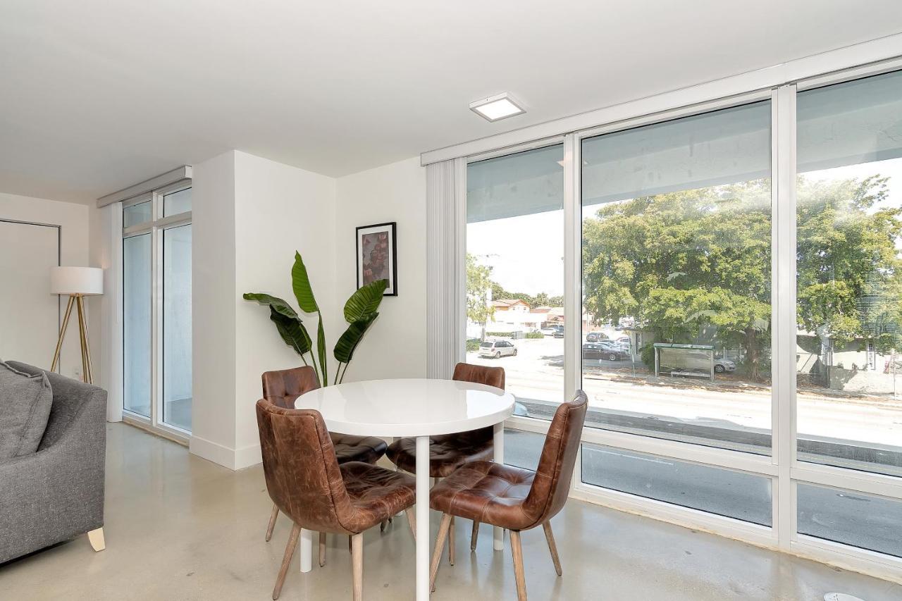 Roami At Grove 27 Apartment Miami Exterior foto