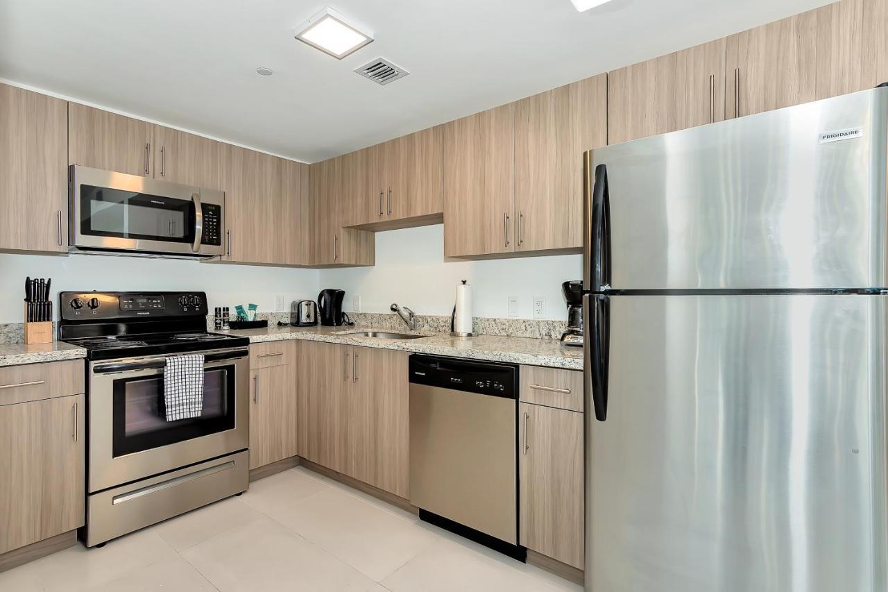 Roami At Grove 27 Apartment Miami Exterior foto