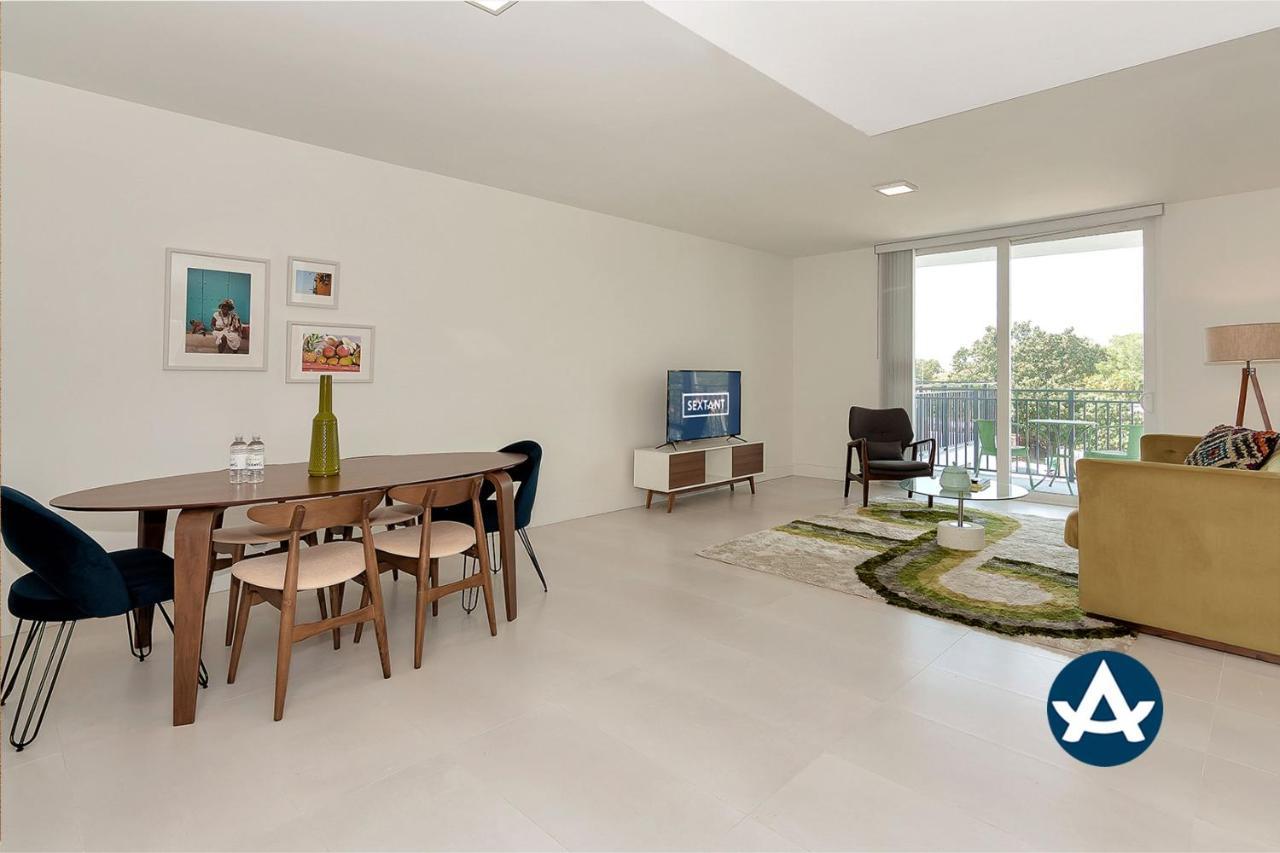 Roami At Grove 27 Apartment Miami Exterior foto